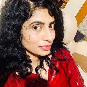 Meet your Posher, Pavithra